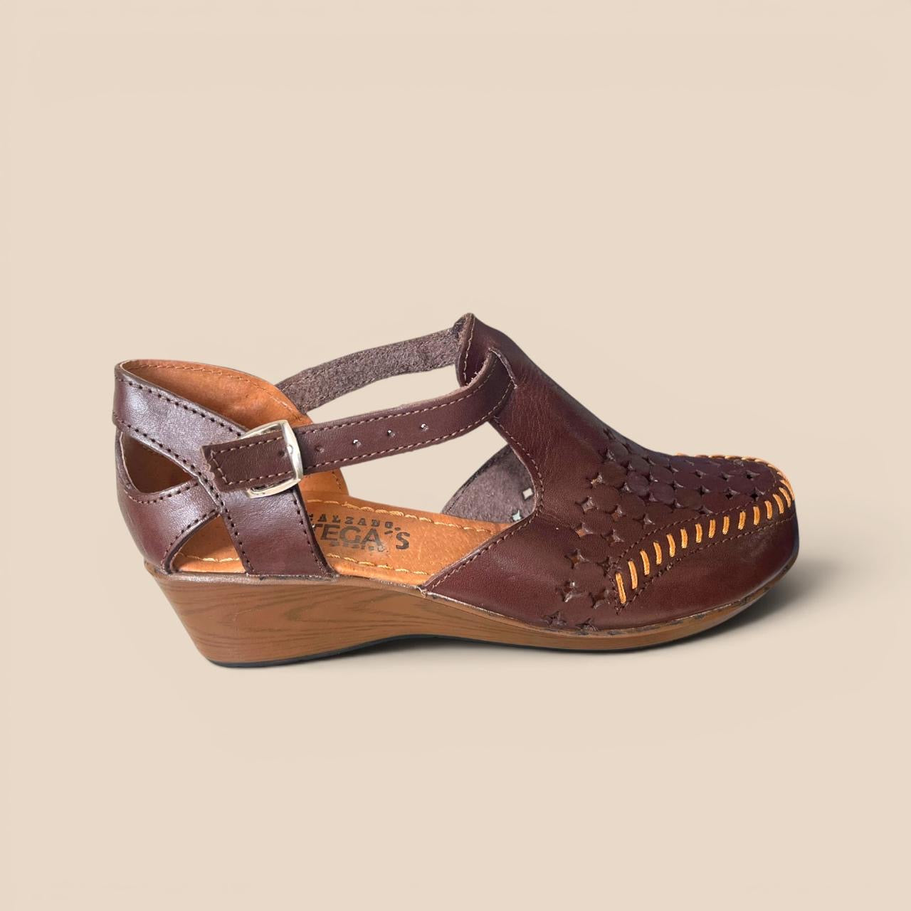 C 367 HUARACHE ARTESANAL DE DAMA