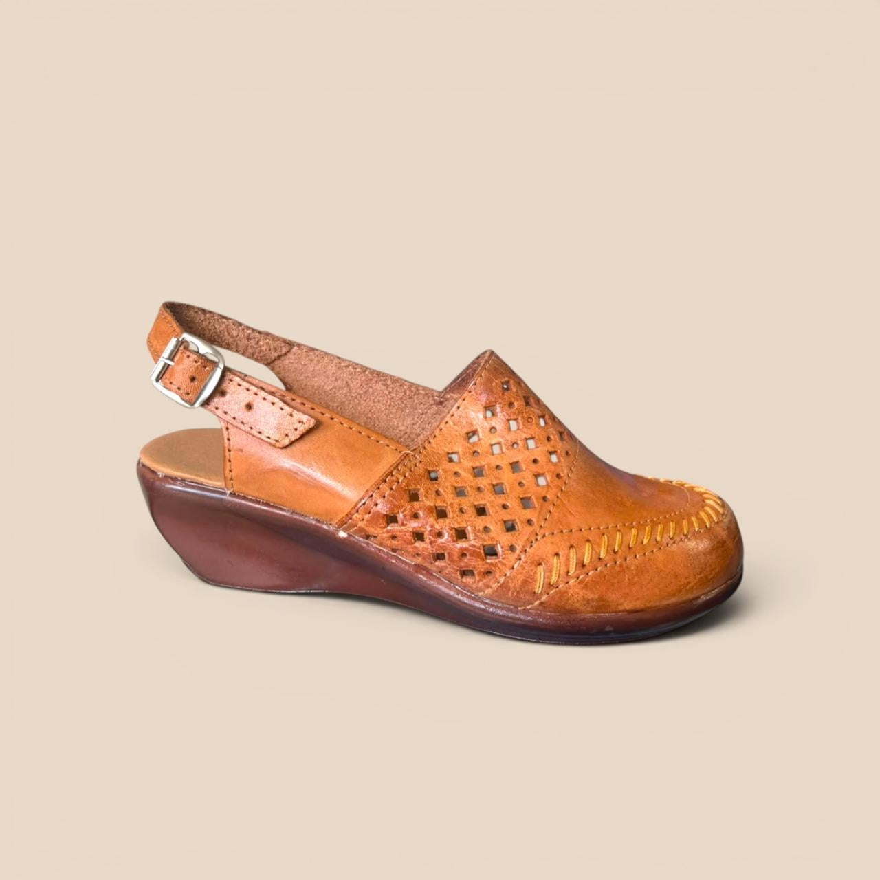 M 16 HUARACHE ARTESANAL DE DAMA