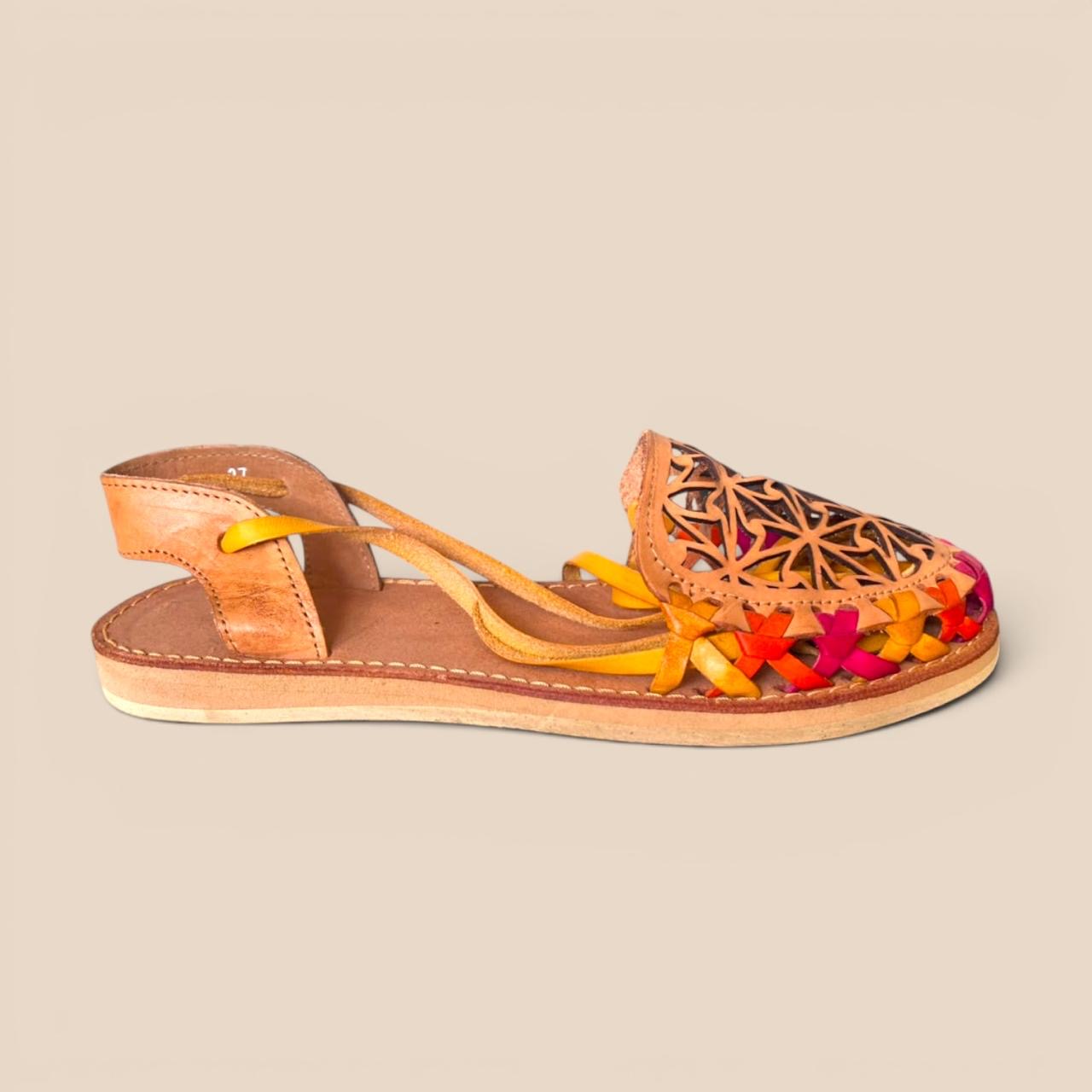 V 62 HUARACHE ARTESANAL DE DAMA