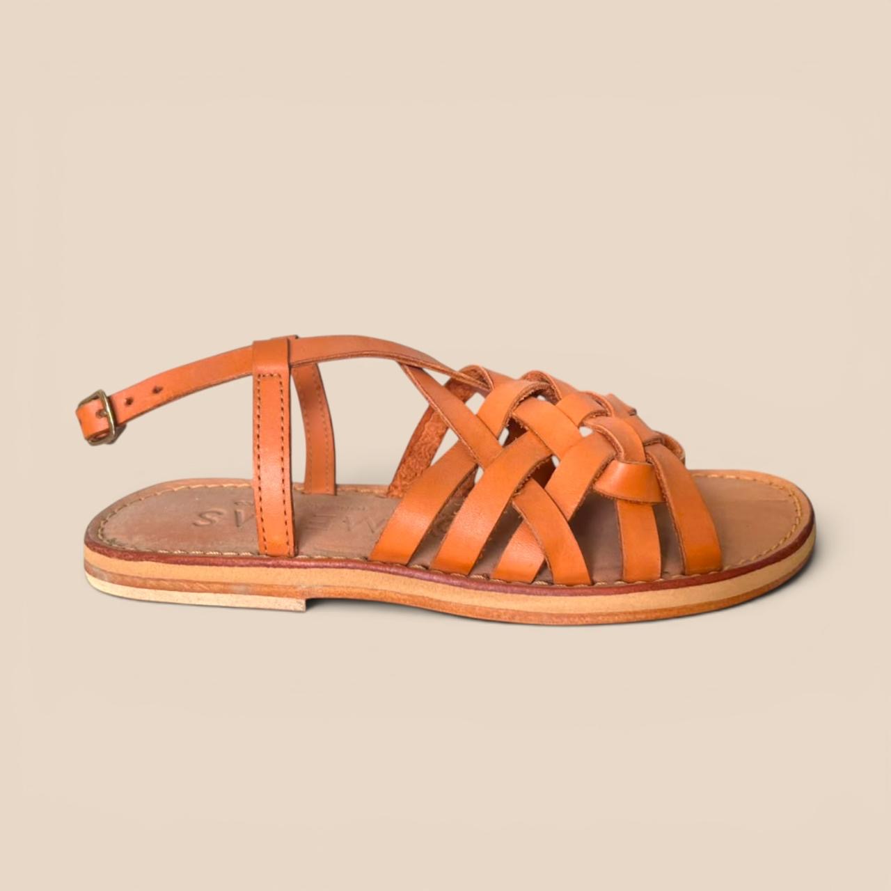 C 25 HUARACHE ARTESANAL DE DAMA