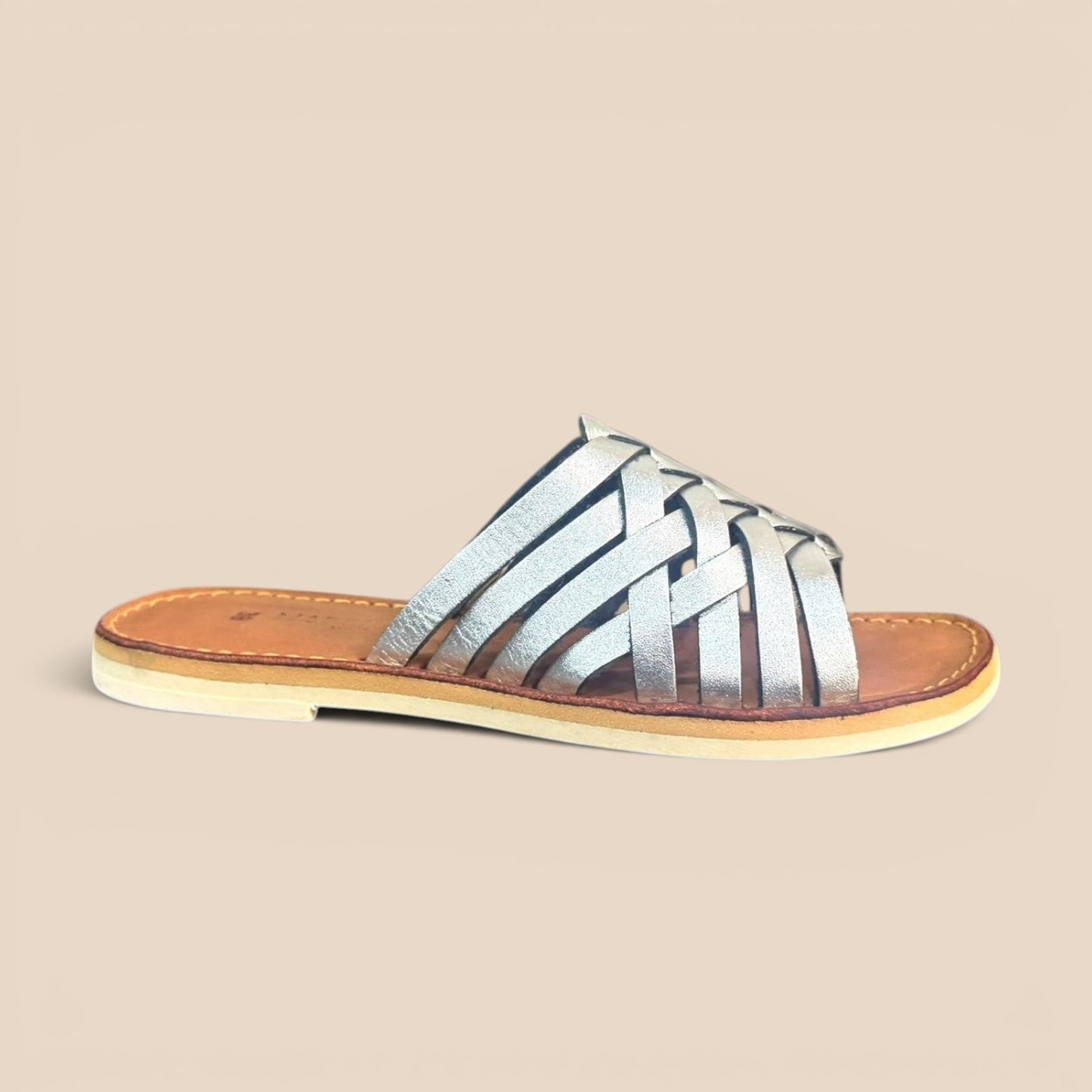 C 126 HUARACHE ARTESANAL DE DAMA