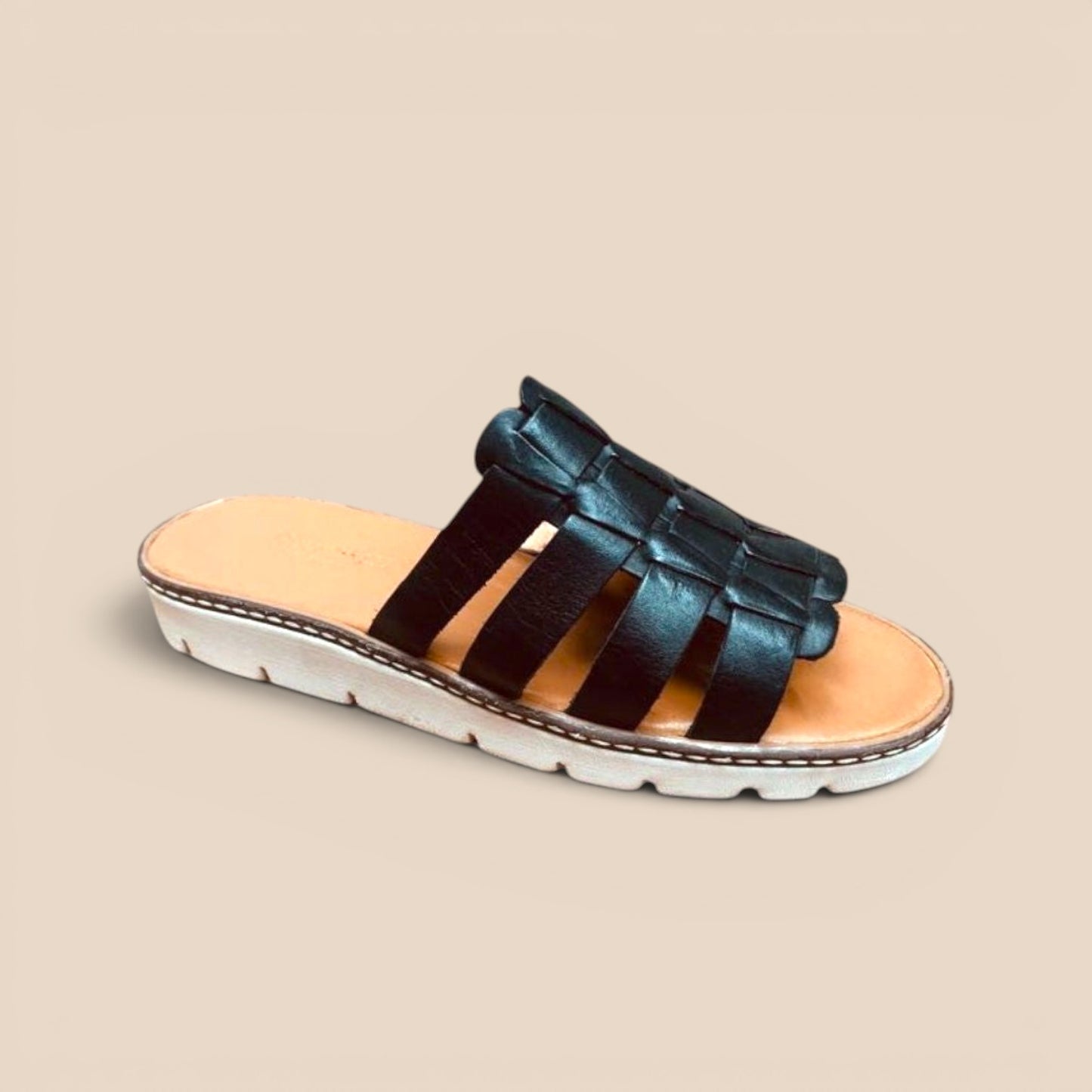 V 25 HUARACHE ARTESANAL DE DAMA