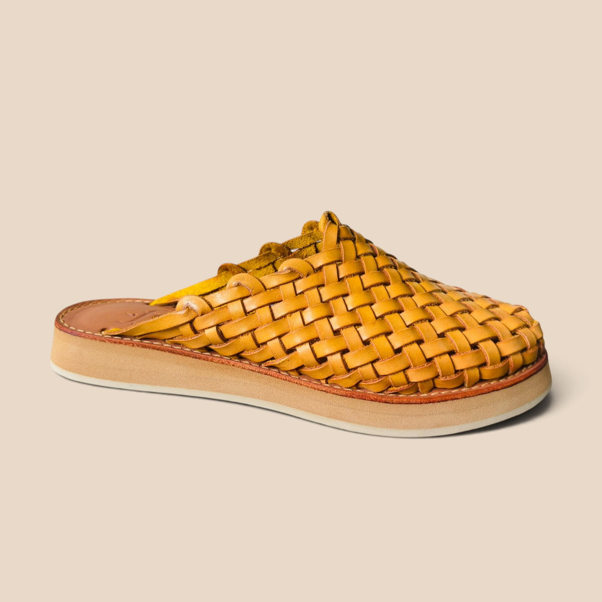 C 448 HUARACHE ARTESANAL DE DAMA