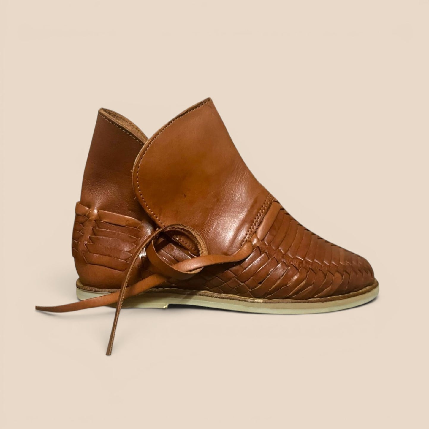 V 15 HUARACHE ARTESANAL DE DAMA