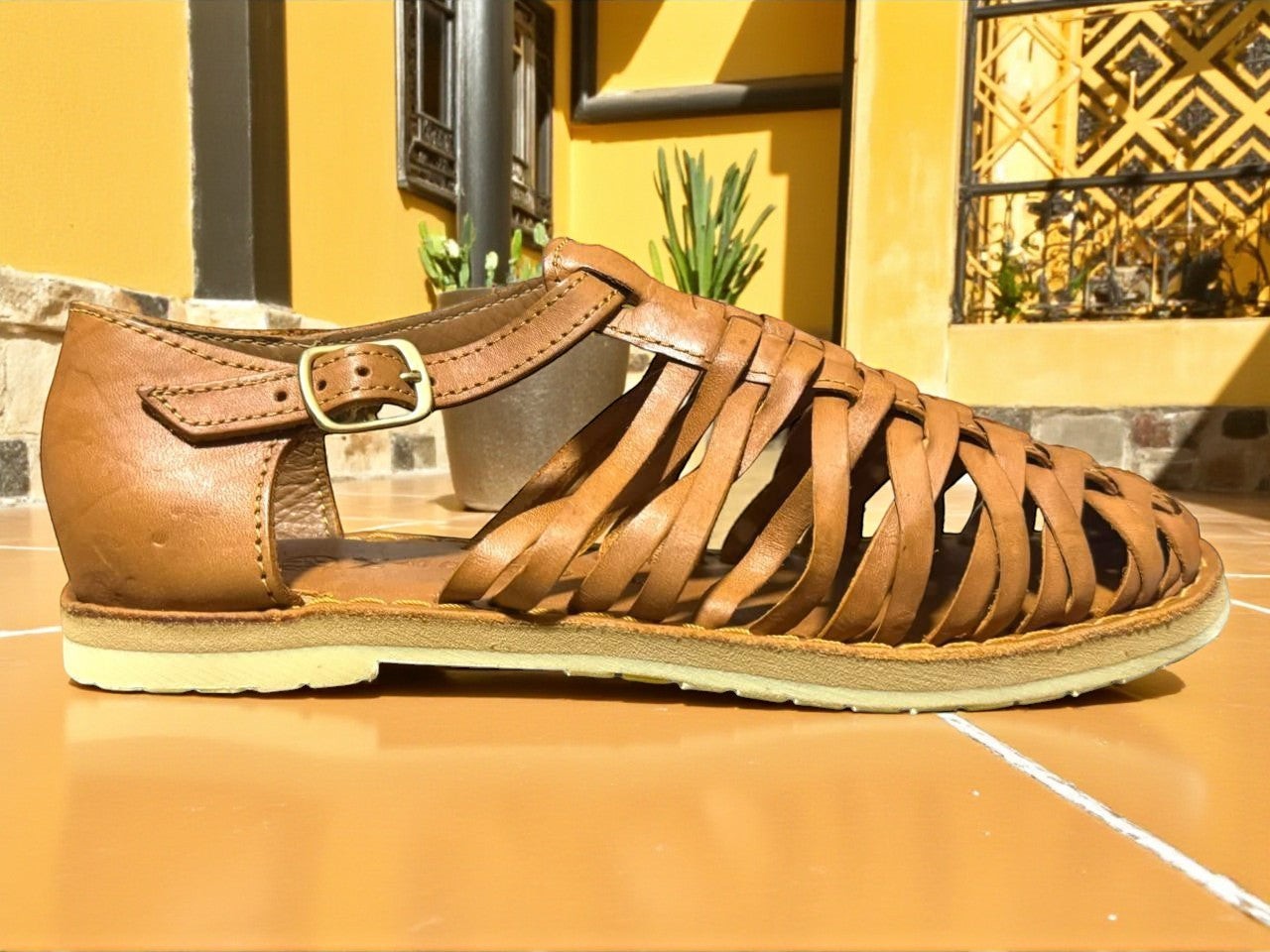 C 71 HUARACHE ARTESANAL DE DAMA