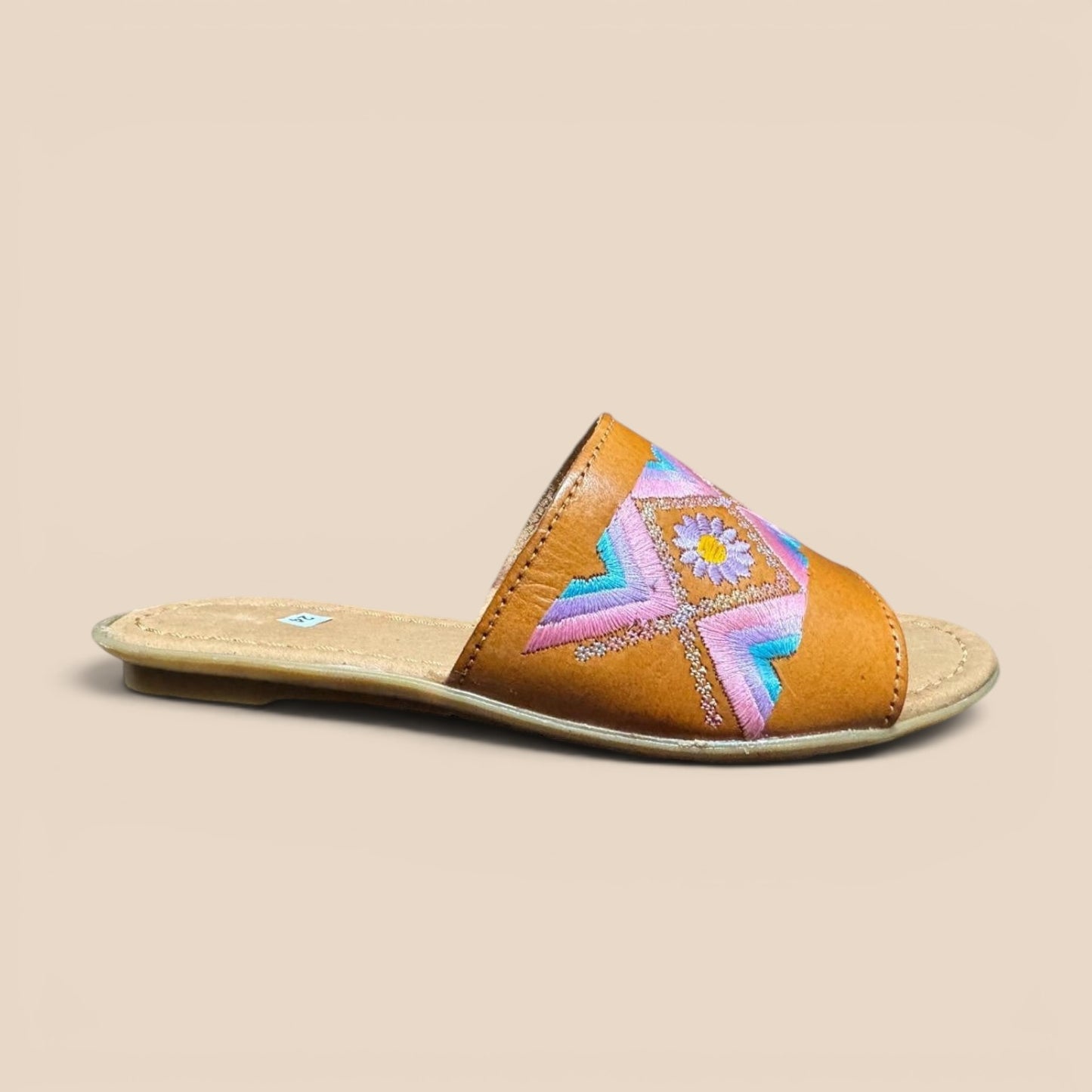 V 72 HUARACHE ARTESANAL DE DAMA