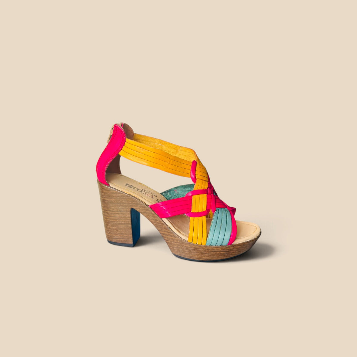 C 484 HUARACHE ARTESANAL DE DAMA