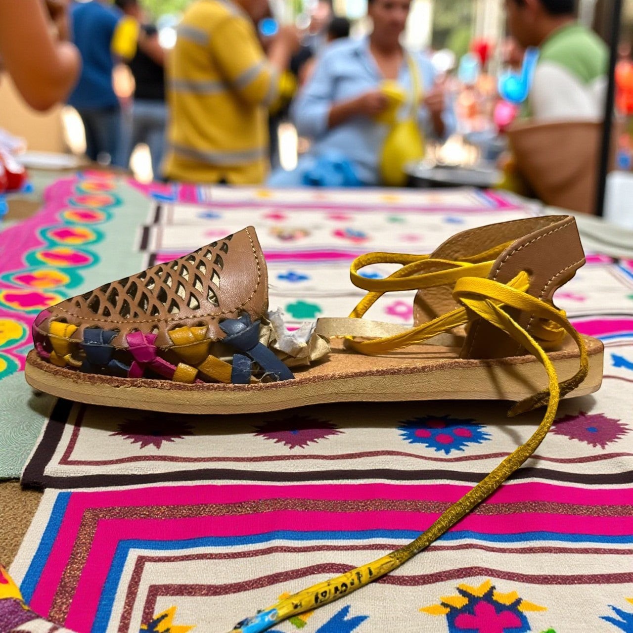 V 87 HUARACHE ARTESANAL DE DAMA