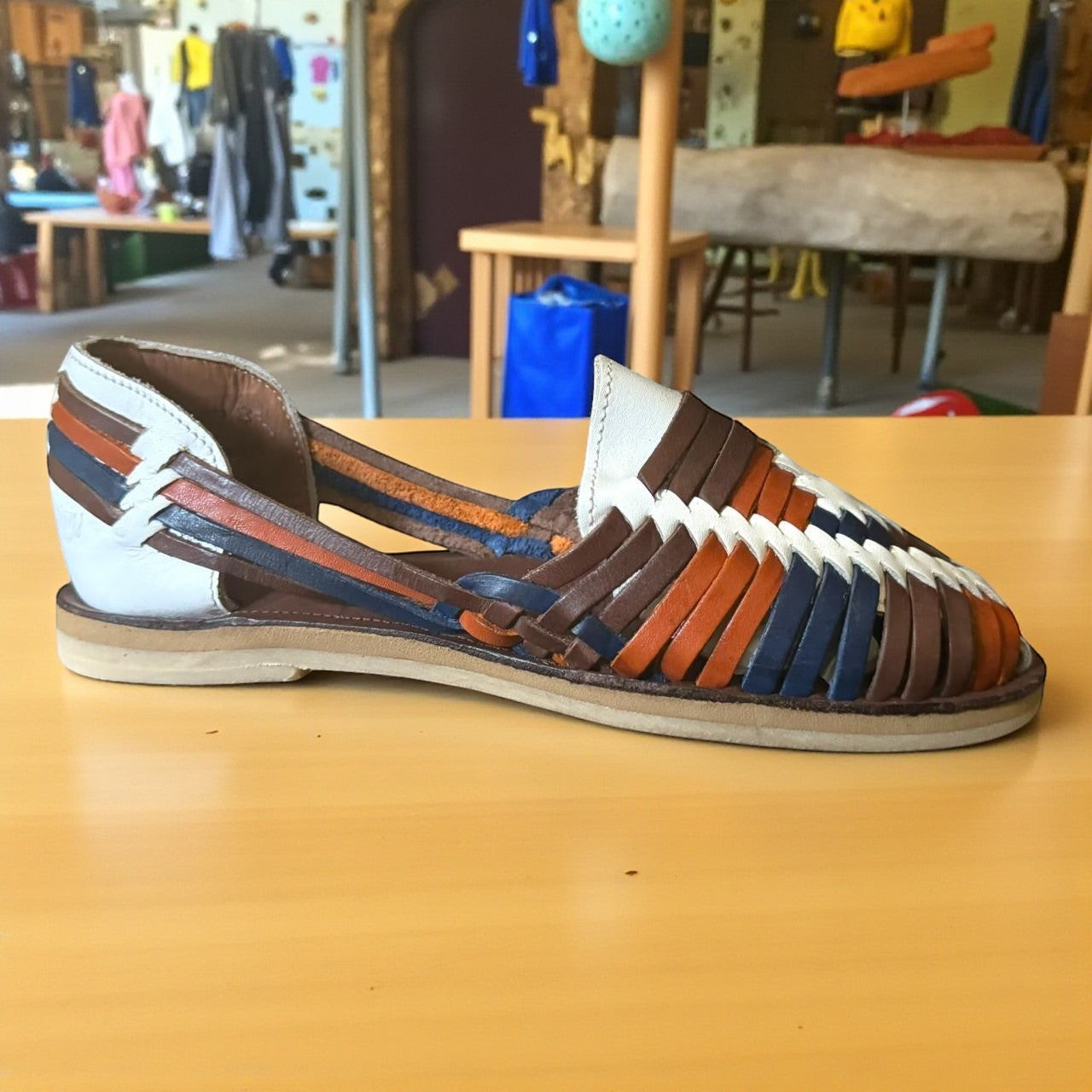 C 92 HUARACHE ARTESANAL DE DAMA