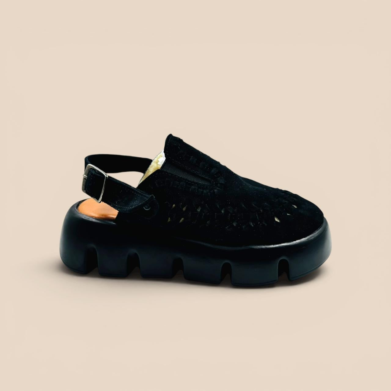 C 355 HUARACHE ARTESANAL DE DAMA