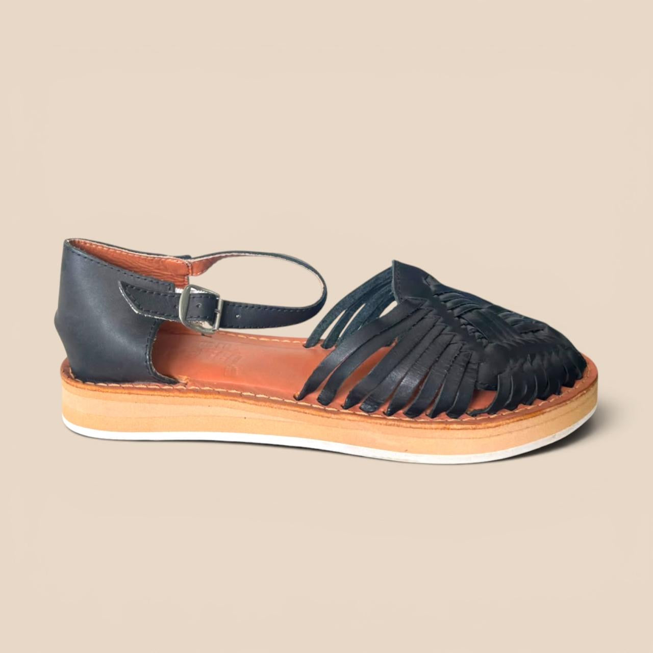 C 128 HUARACHE ARTESANAL DE DAMA