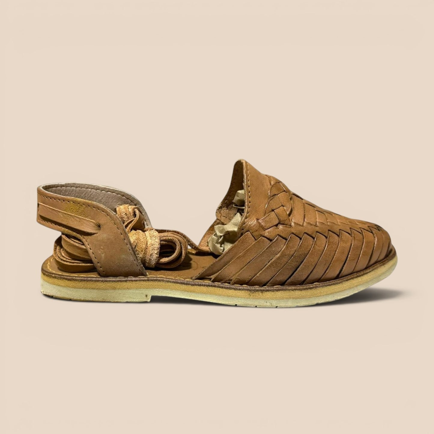 C 63 HUARACHE ARTESANAL DE DAMA