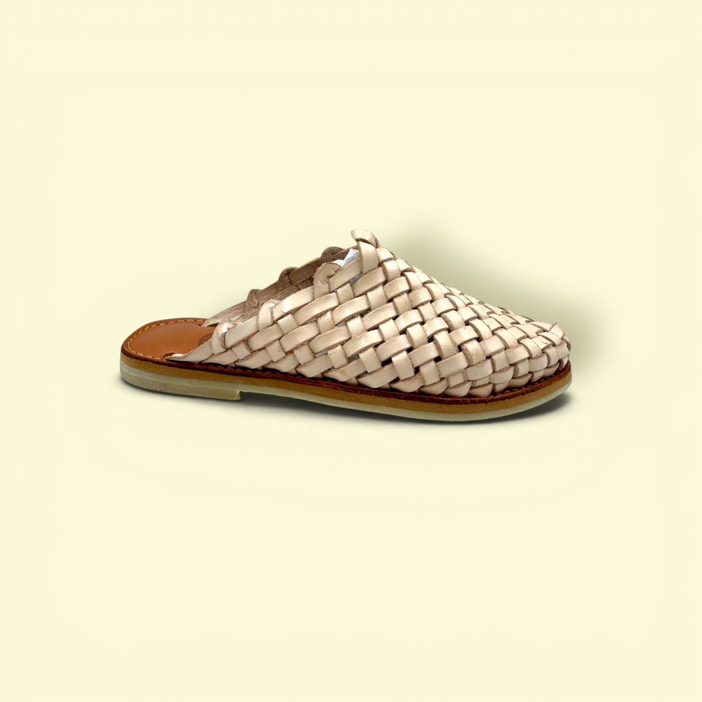 C 285 HUARACHE ARTESANAL DE DAMA