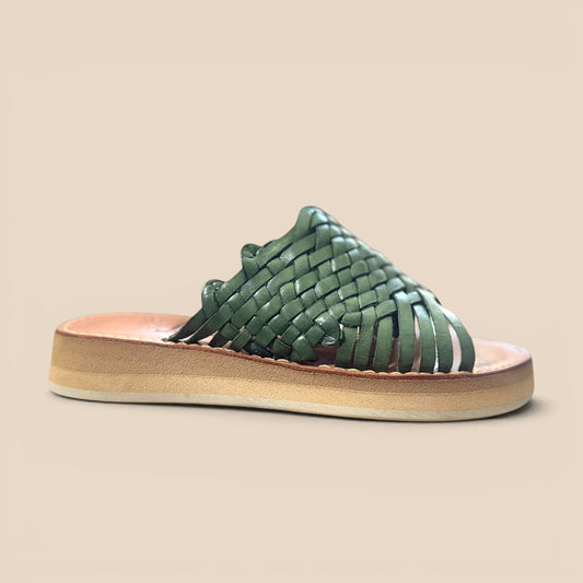 C 188 HUARACHE ARTESANAL DE DAMA